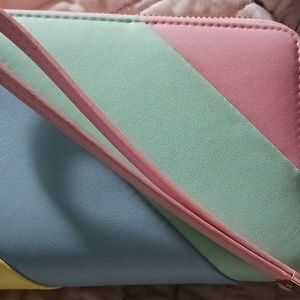 Casmonal Brand stripped wallet wistlet. Gently used.